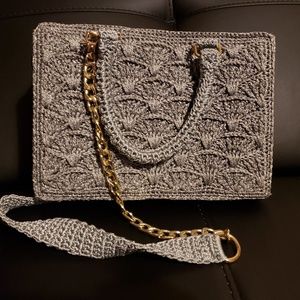 Crossbody bag